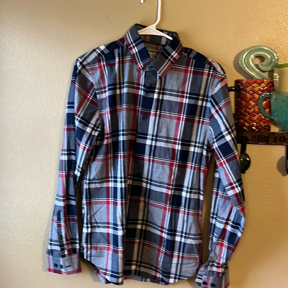 Mens small express shirt